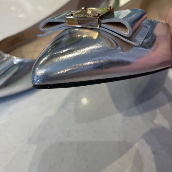 Cole Haan Silver Patent Leather size 9 - Picture 14 of 15